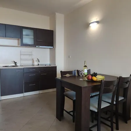 Europroperties Nikea Park Apartamento Golden Sands