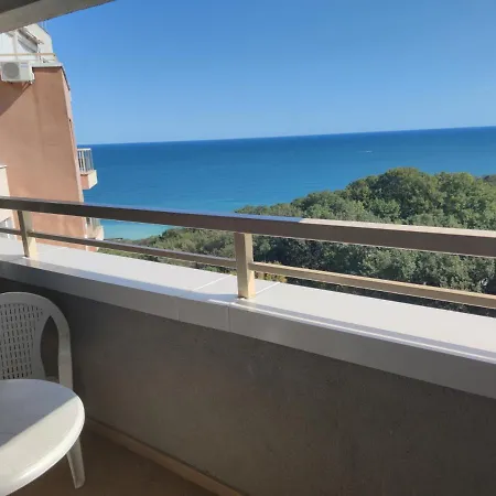 Europroperties Nikea Park Apartament *