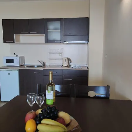 Apartament Europroperties Nikea Park Nisipurile de Aur